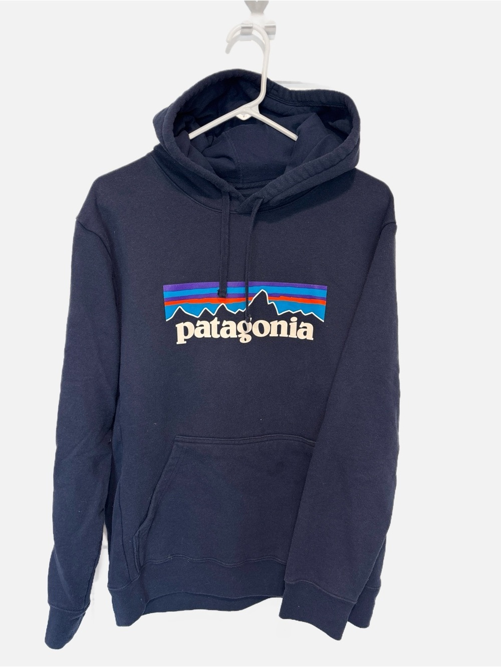 Patagonia unisex Navy Logo Hoodie - Classic Mountain Graphic
